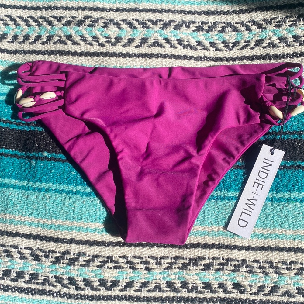 Indie+Wild Byron bikini bottom - Large, New w/tags!